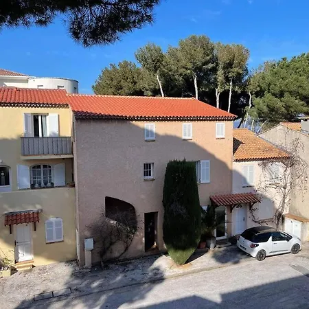 Duplex Port De ,3 Terrasses, Plage, Clim Apartmán Hyères